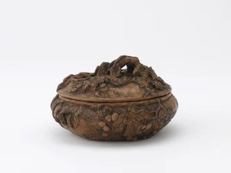 Cirkulär låda, Tokyo, Meiji-eran, ca 1878-86 (keramik)